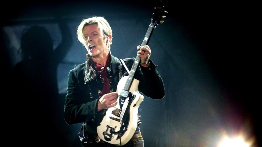 David Bowie Wins Vote for Greatest Entertainer of the 20th Century