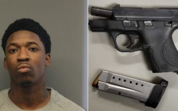 Chicago Police Officers Make First Gun-Related Arrest Two Minutes Into 2019