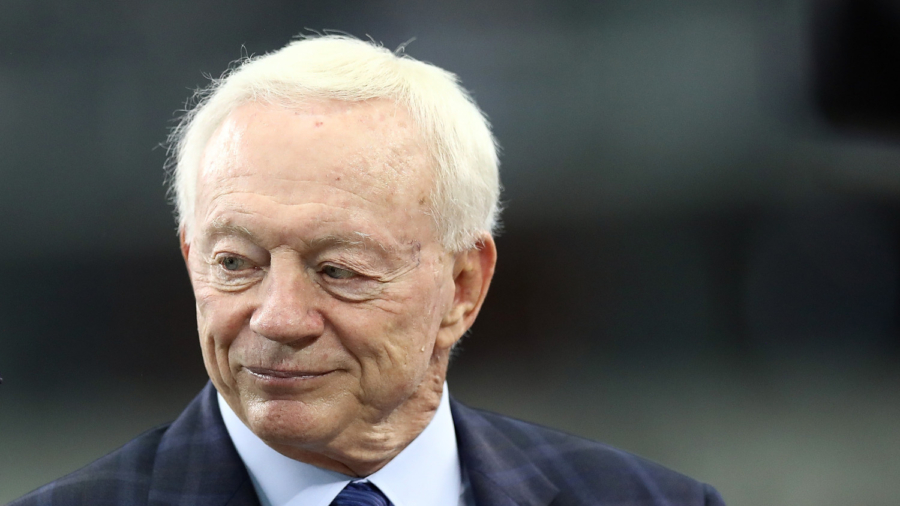 Jerry Jones, Owner of Dallas Cowboys, Buys a $250-Million Superyacht