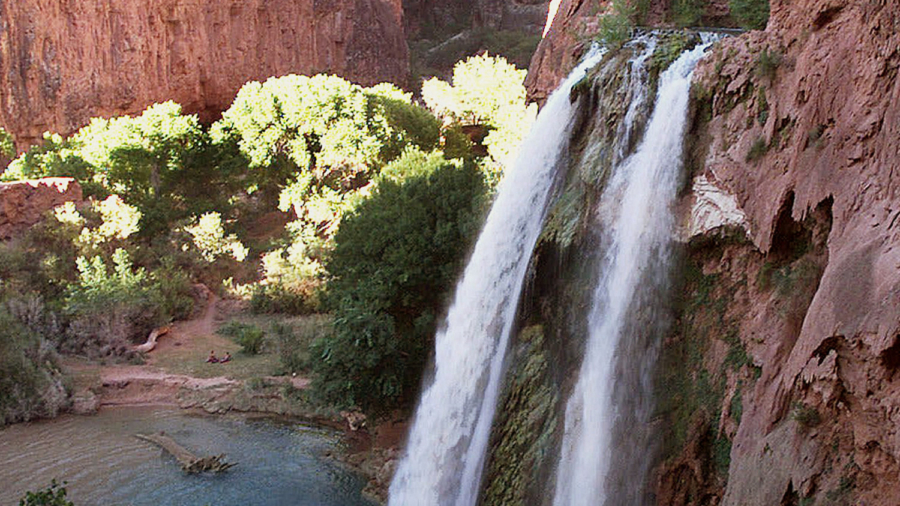 Tribal Land Known for Waterfalls Won’t Allow Tour Guides