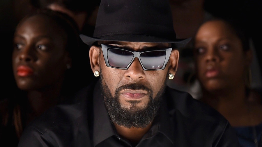 Sources Say R Kelly Wants to Sue Everyone Involved in Lifetime Docuseries