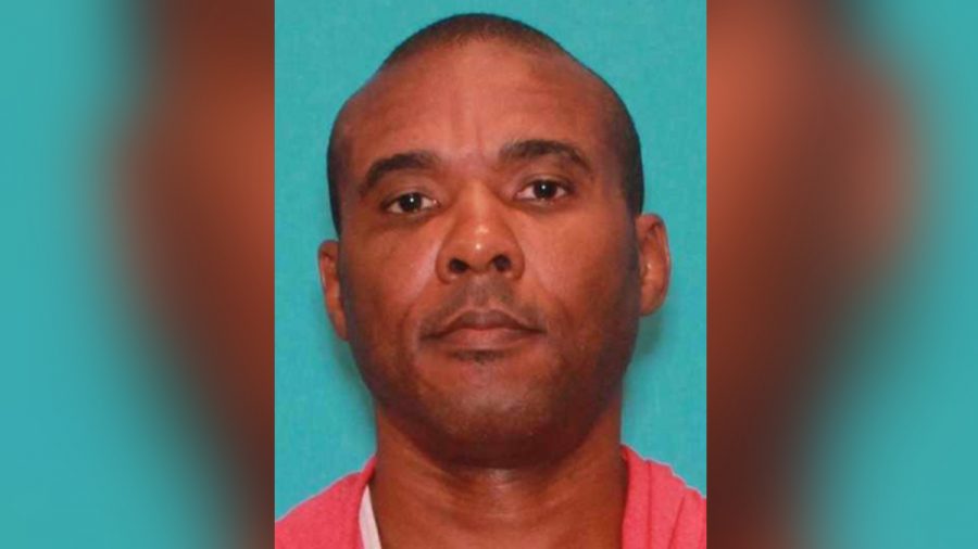 Murder warrants issued for escaped Texas MMA fighter