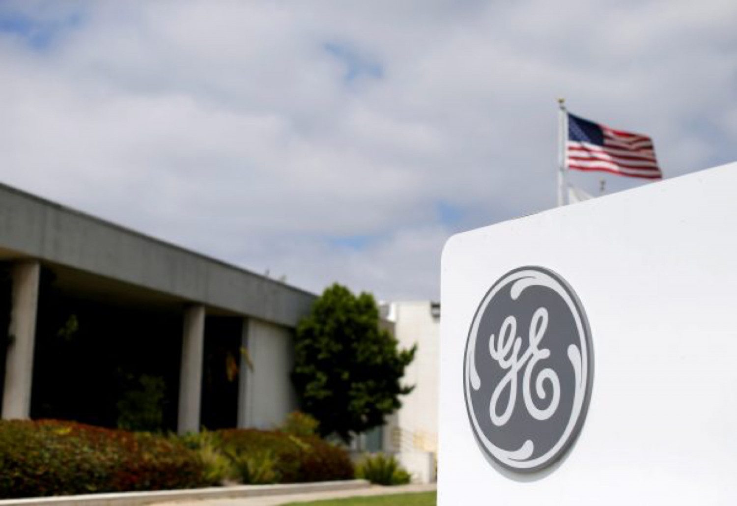 GE to Furlough 50 Percent of US Engine Assembly, Component Manufacturing Ops Staff
