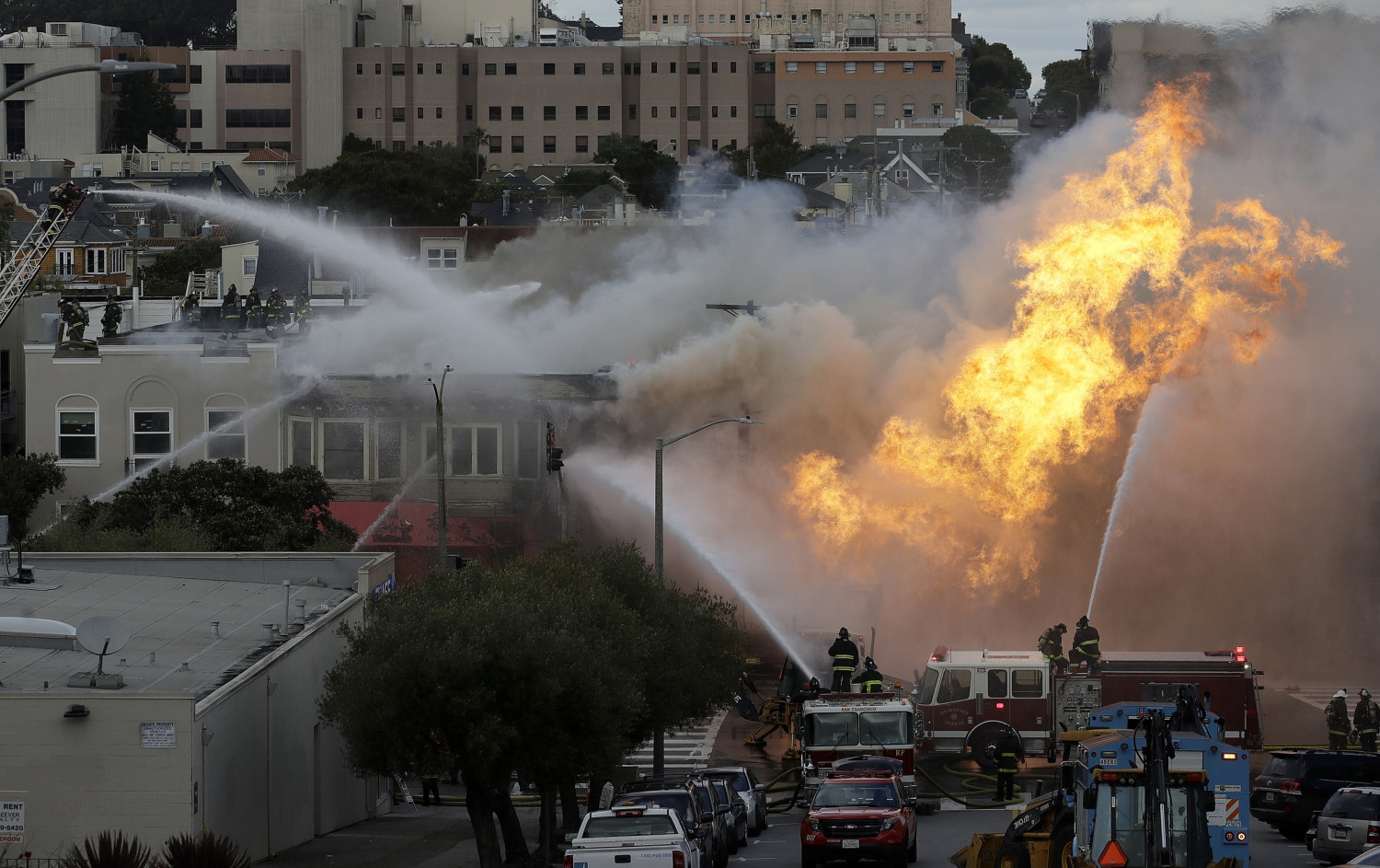 Flames From San Francisco Gas Explosion Damage 5 Buildings
