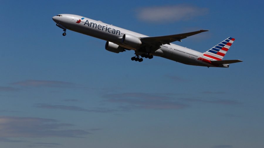 American Airlines Halts Flights to Caracas, Maracaibo in Venezuela