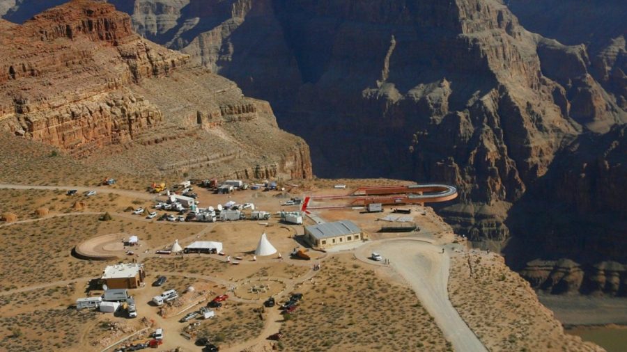 Tourist Taking Photos Dies in Fall at Grand Canyon
