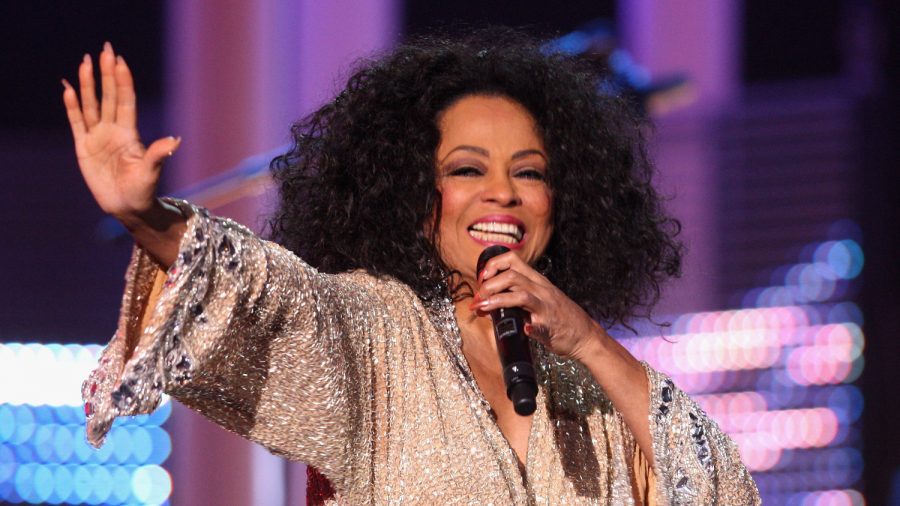 Singer Diana Ross Pleads for Attacks on Michael Jackson to Stop