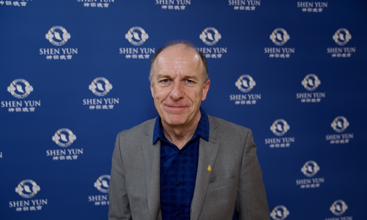 Executives Express Appreciation of Culture and History Portrayed in Shen Yun