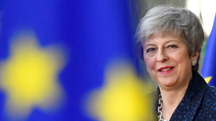 No-Deal Beckons: EU Presses May on Brexit