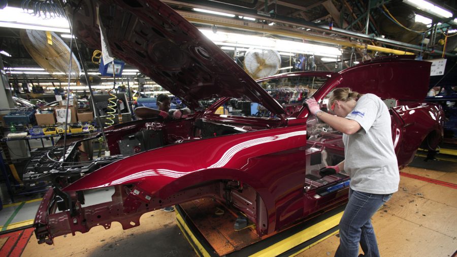 Ford Investing $900 Million in Michigan Plants, Will Add 900 More Jobs