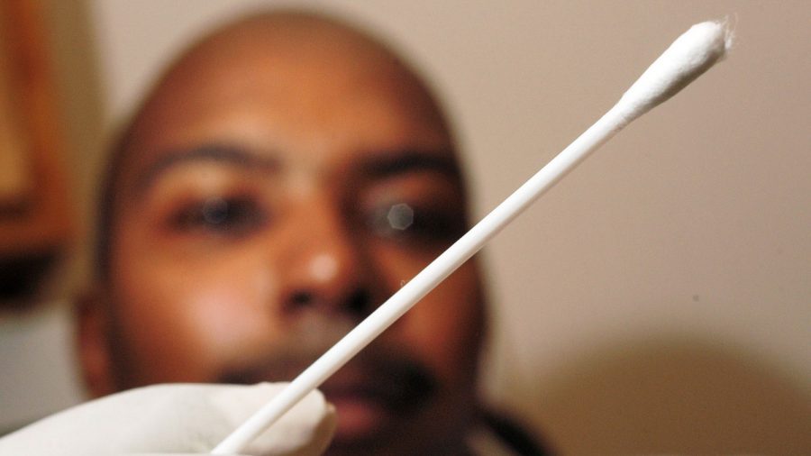 Cotton Swab Stuck Inside a Man’s Ear Made Him Forget People’s Names, Caused Seizure