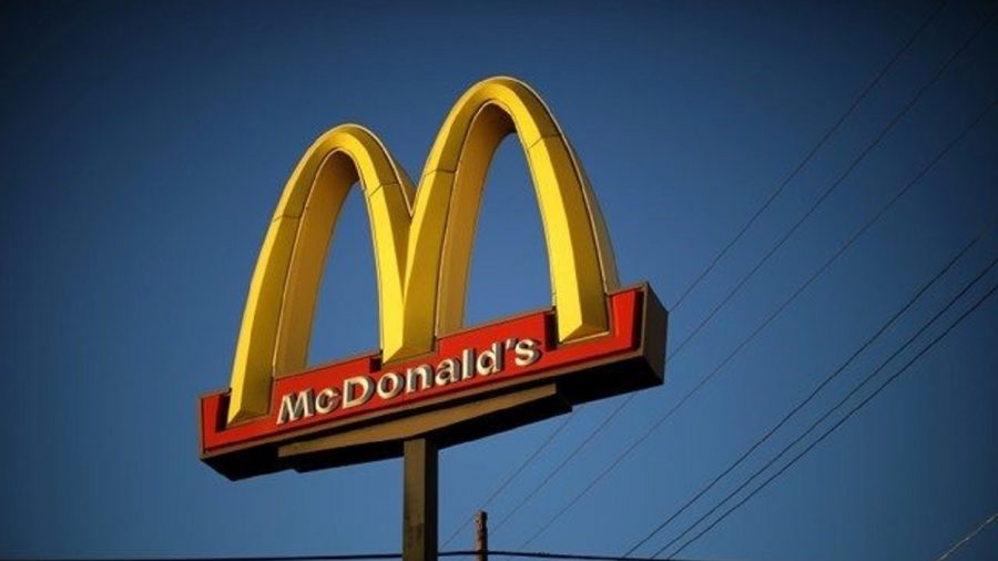 Police: Woman Goes Through Mcdonald’s Drive Through, Takes Food