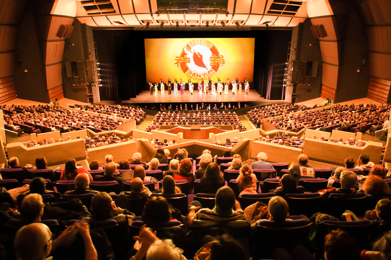 Shen Yun Shows French Audiences in Nice What True Art Is
