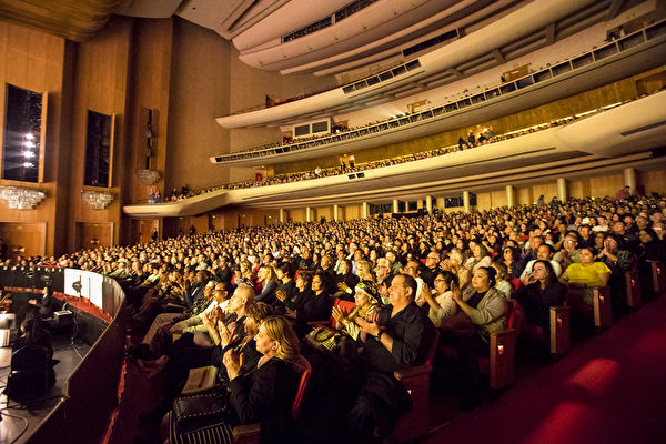 Audience Members Praise Shen Yun in Los Angeles