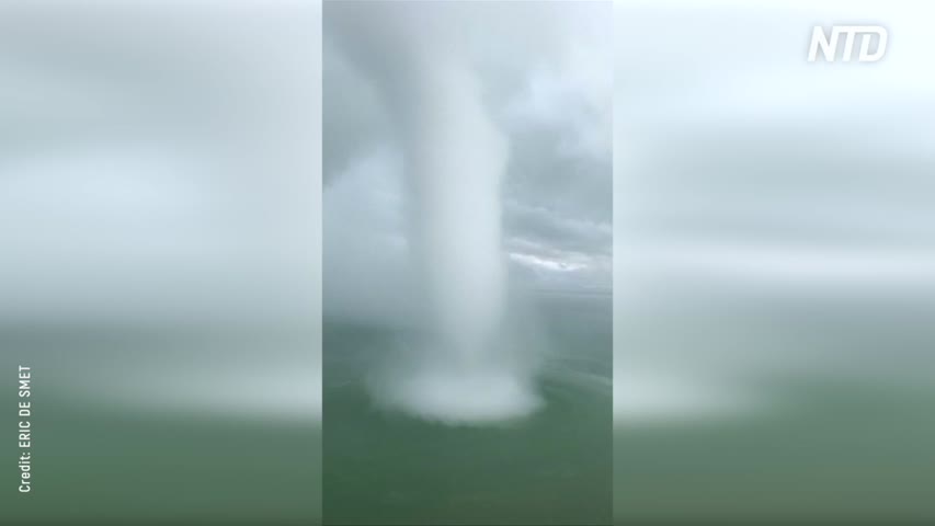 Massive Waterspout Appears on Malaysian Island