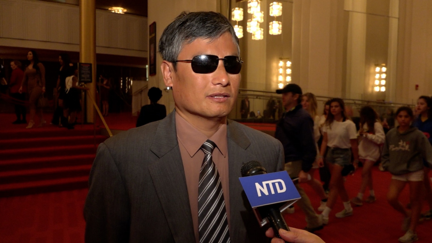 Human Rights Activist Chen Guangcheng Says Shen Yun Purifies One’s Heart
