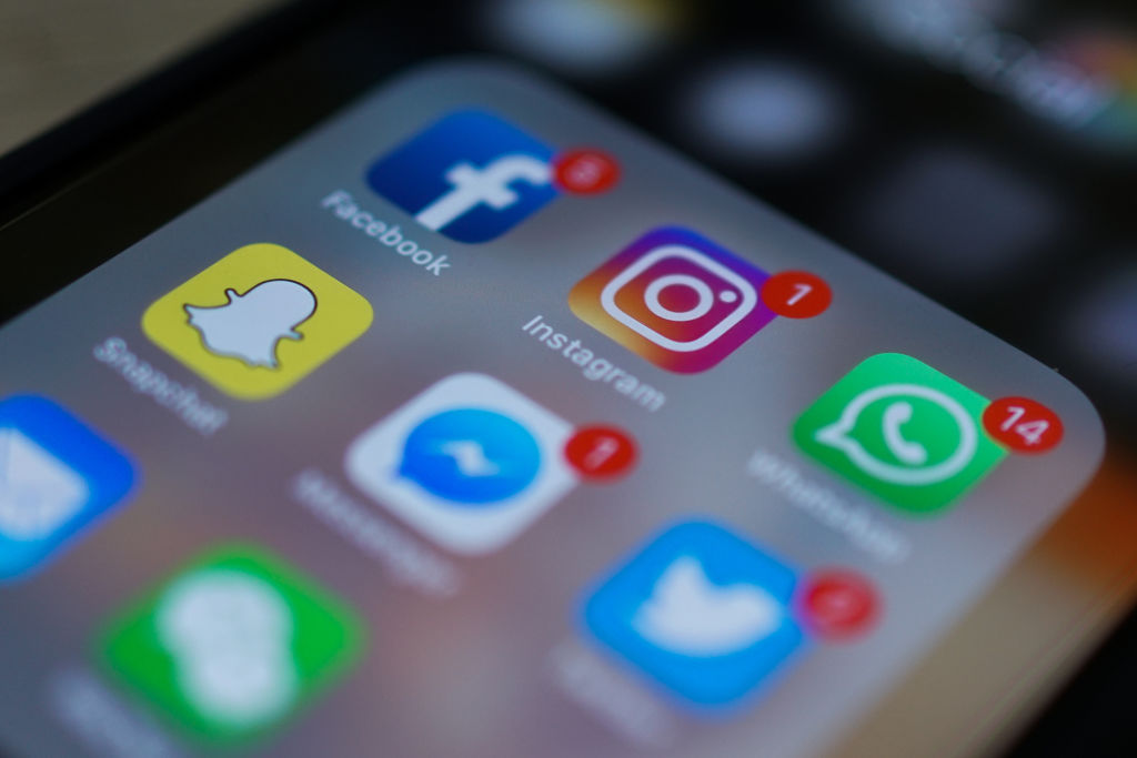 Facebook, Instagram and WhatsApp Working Again After Outages