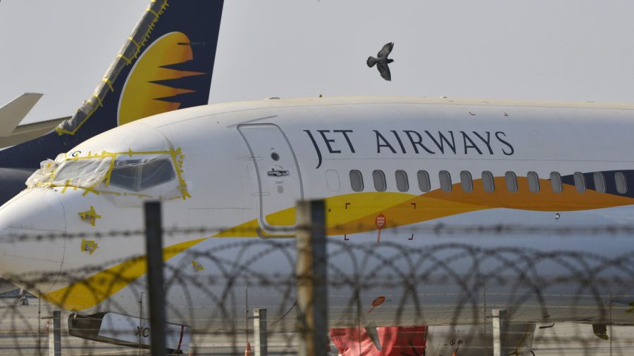 Over 1,000 Jet Airways Pilots Not to Fly from Monday Due to Unpaid Salaries