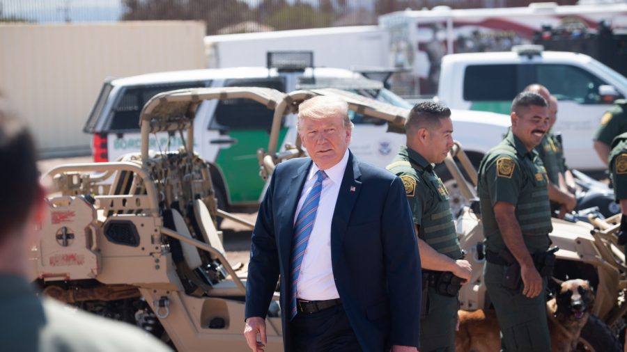 Trump to Illegal Immigrants: ‘The System Is Full, Turn Around’