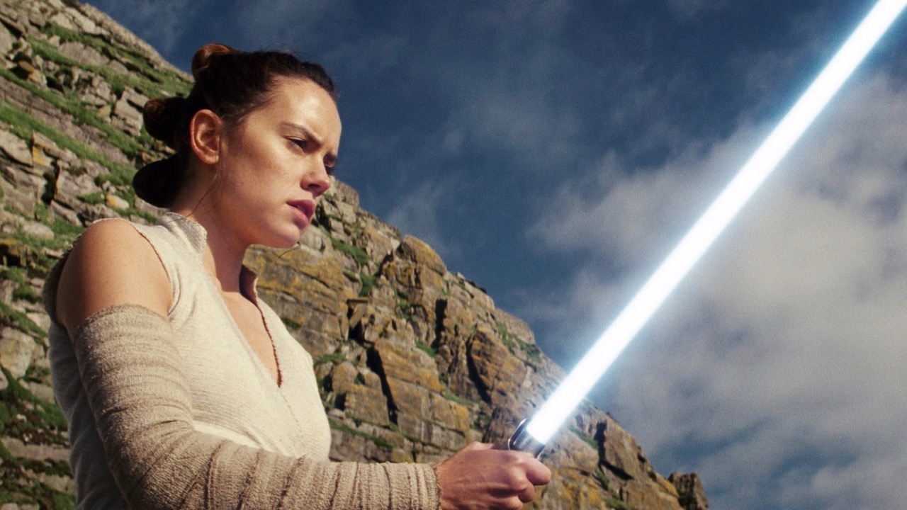 New ‘Star Wars: The Rise of Skywalker’ Trailer Shocks With Surprise Original Cast Member