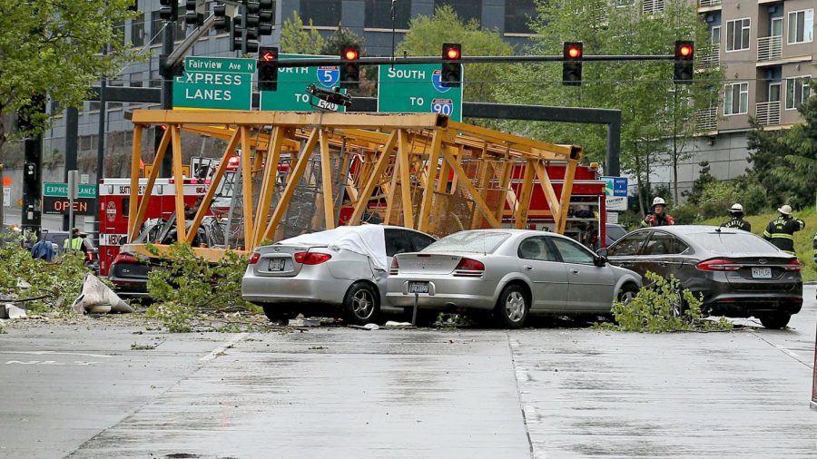 4 Dead After Construction Crane Crushes Cars in Seattle