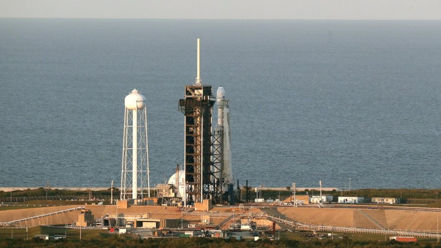 SpaceX Delays Mega Rocket Launch Due to High Wind Shear