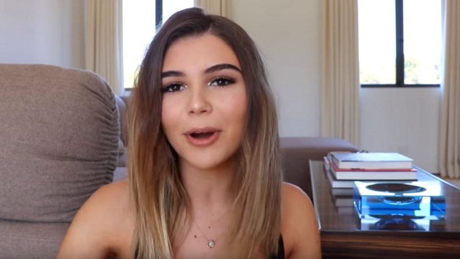 Lori Loughlin’s Daughter Olivia Jade Says Her Parents Once Warned Her That ‘You Only Get One Reputation’
