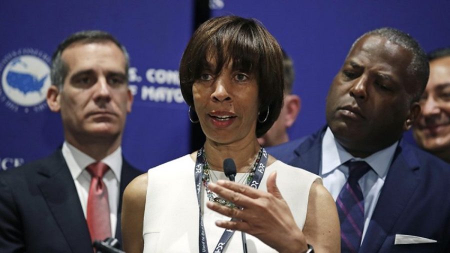 Ex-Baltimore Mayor Charged in ‘Healthy Holly’ Book Scandal