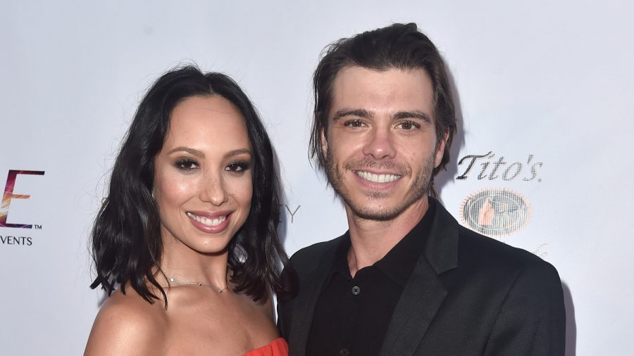 ‘Dancing With the Stars’ Cheryl Burke Marries Actor Matthew Lawrence
