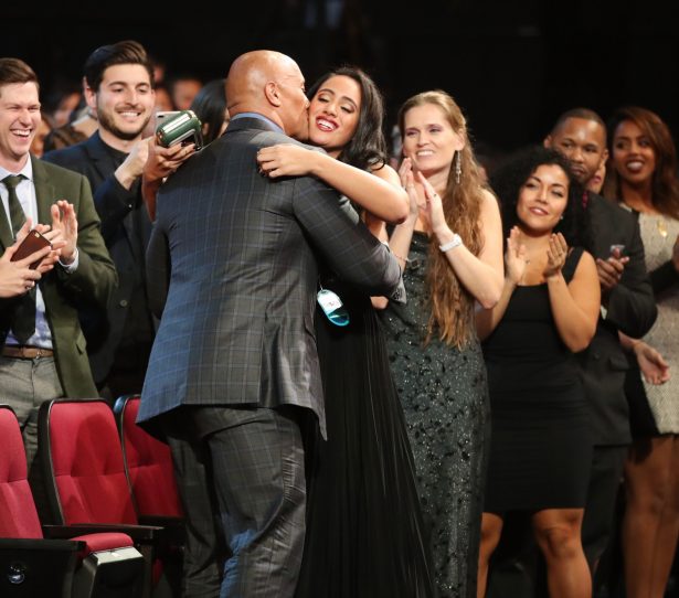 Actor Dwayne Johnson (L) and Simone Alexandra Johnson attend the People's Choice Awards 2017 in Los Angeles, Calif., on Jan. 18, 2017. (Christopher Polk/Getty Images)
