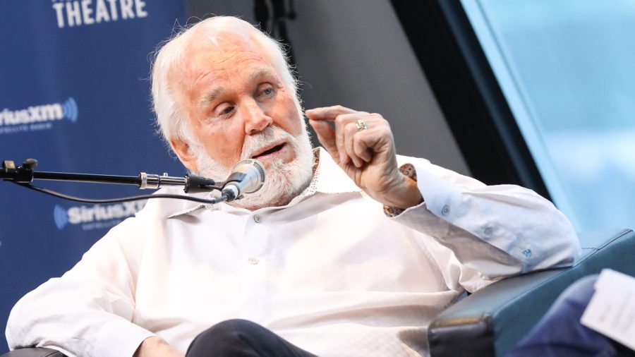 Country Music Star Kenny Rogers Responds to Rumors He’s Dying