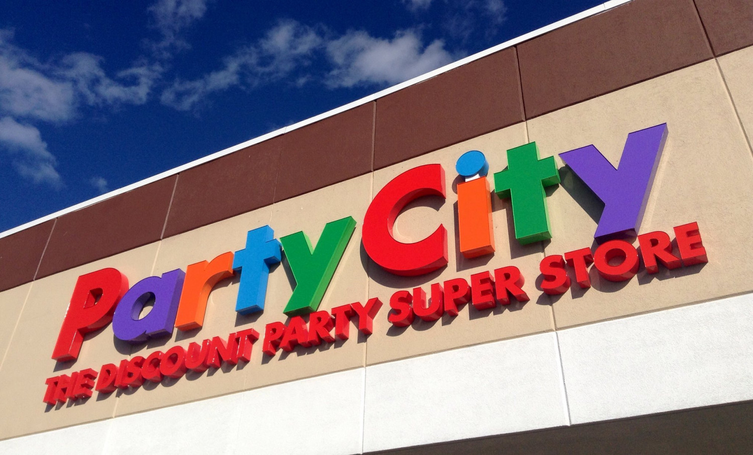 Party City to Close 45 Stores Amid Global Helium Shortage