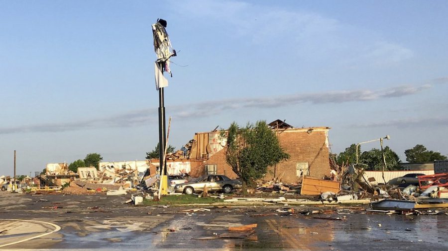 Tornadoes Rake 2 Oklahoma Cities, Killing 2 and Injuring 29