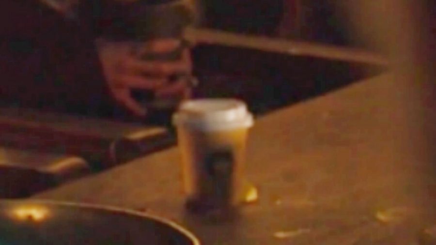 Starbucks Cup Seen in ‘Game of Thrones’ Scene