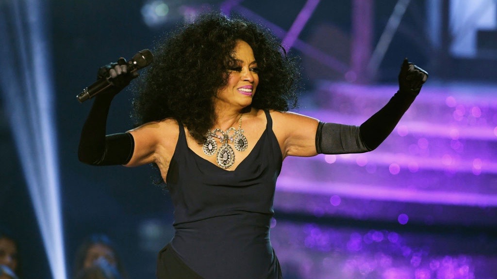 Honoree Diana Ross performs onstage during the 2017 American Music Awards at Microsoft Theater in Los Angeles, CA, on Nov. 19, 2017. (Kevin Winter/Getty Images)