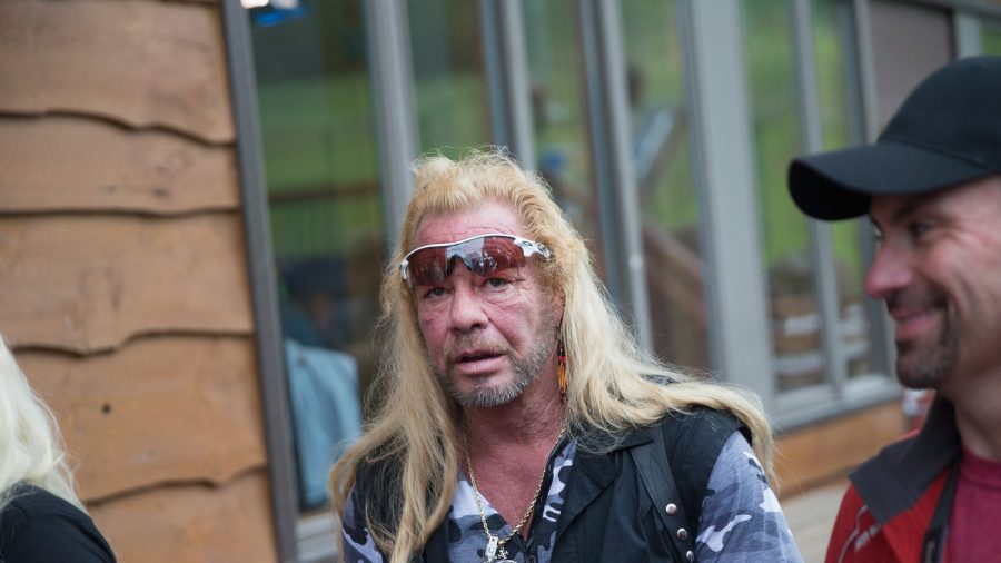 Dog the Bounty Hunter Hunts Down Most Wanted Fugitive