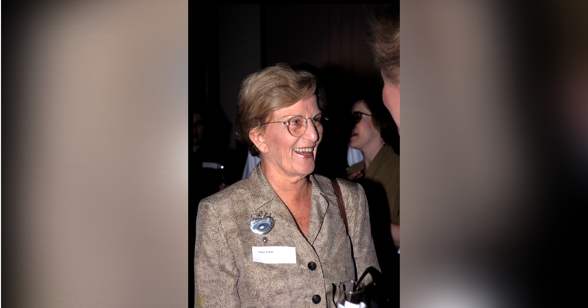Hazel Masterson at a woman’s lunch in Sydney, Australia in 1999. (Patrick Riviere/Getty Images)