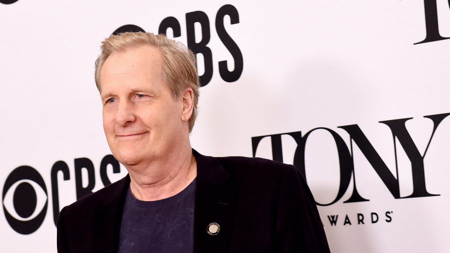 Actor Jeff Daniels Claims Democracy Will End if Trump is Re-Elected