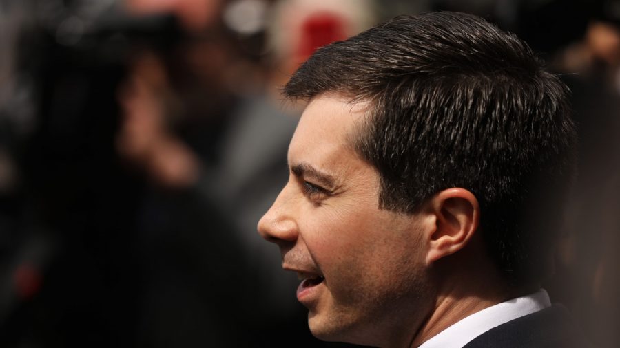 Pete Buttigieg at South Carolina Rally: America ‘Was Never as Great as Advertised’