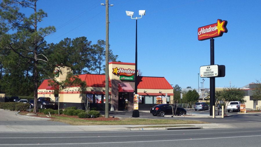 Man Sues Hardee’s, Claims Civil Rights Issue Because He Only Got Two Hash Rounds