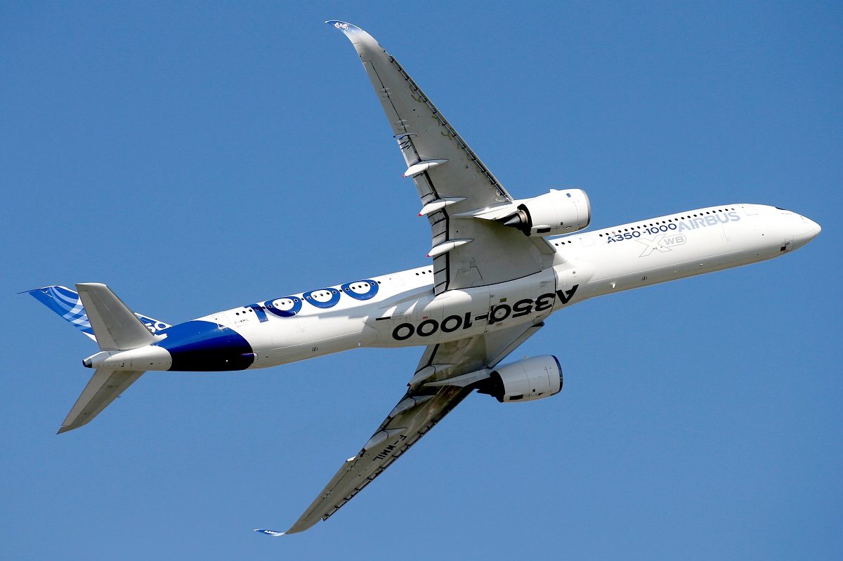 An Airbus A350-1000