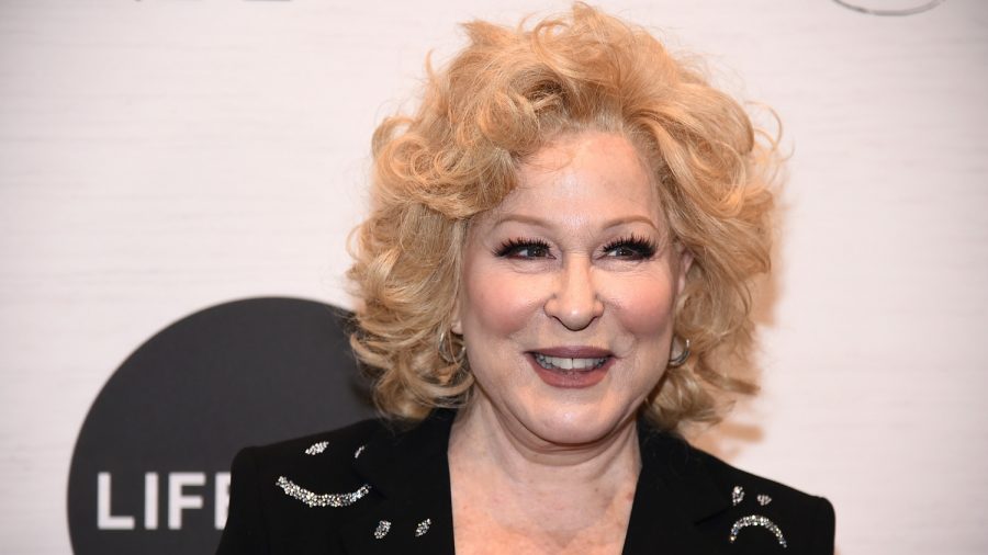 Bette Midler Says Someone Near Trump Should Stab Him, Later Deletes Tweet