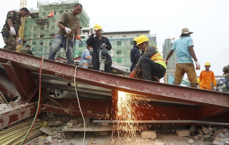 Cambodia Charges 7, Including Chinese, in Building Collapse