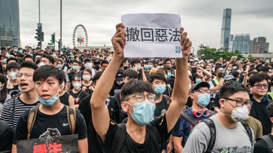 Former Hong Kong Officials Issue Joint Letter Calling for Extradition Bill to Be Fully Retracted