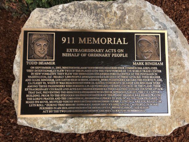 A plaque for Todd Beamer and Mark Bingham was revealed on Civic Center Lawn June 15, 2019. (Ilene Eng/NTD)