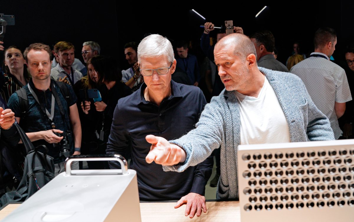 Apple CEO Tim Cook and Chief Design Officer Jonathan Ive (R) look over the new Mac Pro during Apple's annual Worldwide Developers Conference in San Jose, California, U.S. June 3, 2019. (Reuters/Mason Trinca)