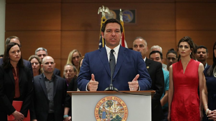 Florida Governor Signs Law Allowing Felons to Vote but There’s a Price