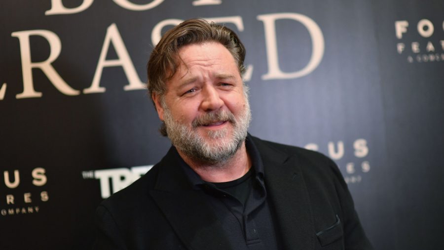Russell Crowe Tweets Photos Showing How Rain Has Helped His Australia Property Heal From Fires