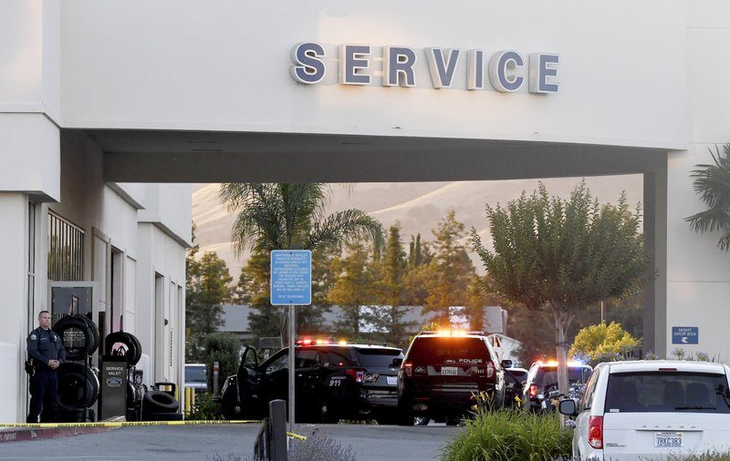 2 Workers, Gunman Dead at California Ford Dealership