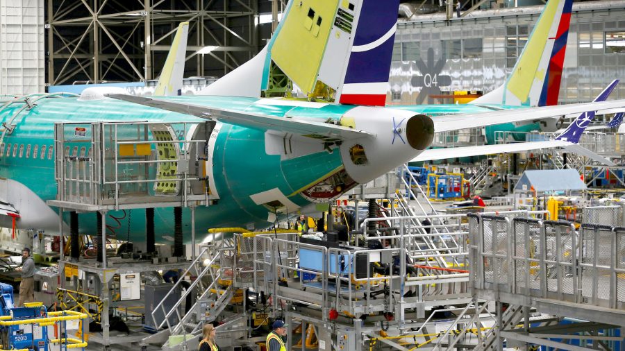 Boeing Finds a New Issue With Max, Debris in Fuel Tanks